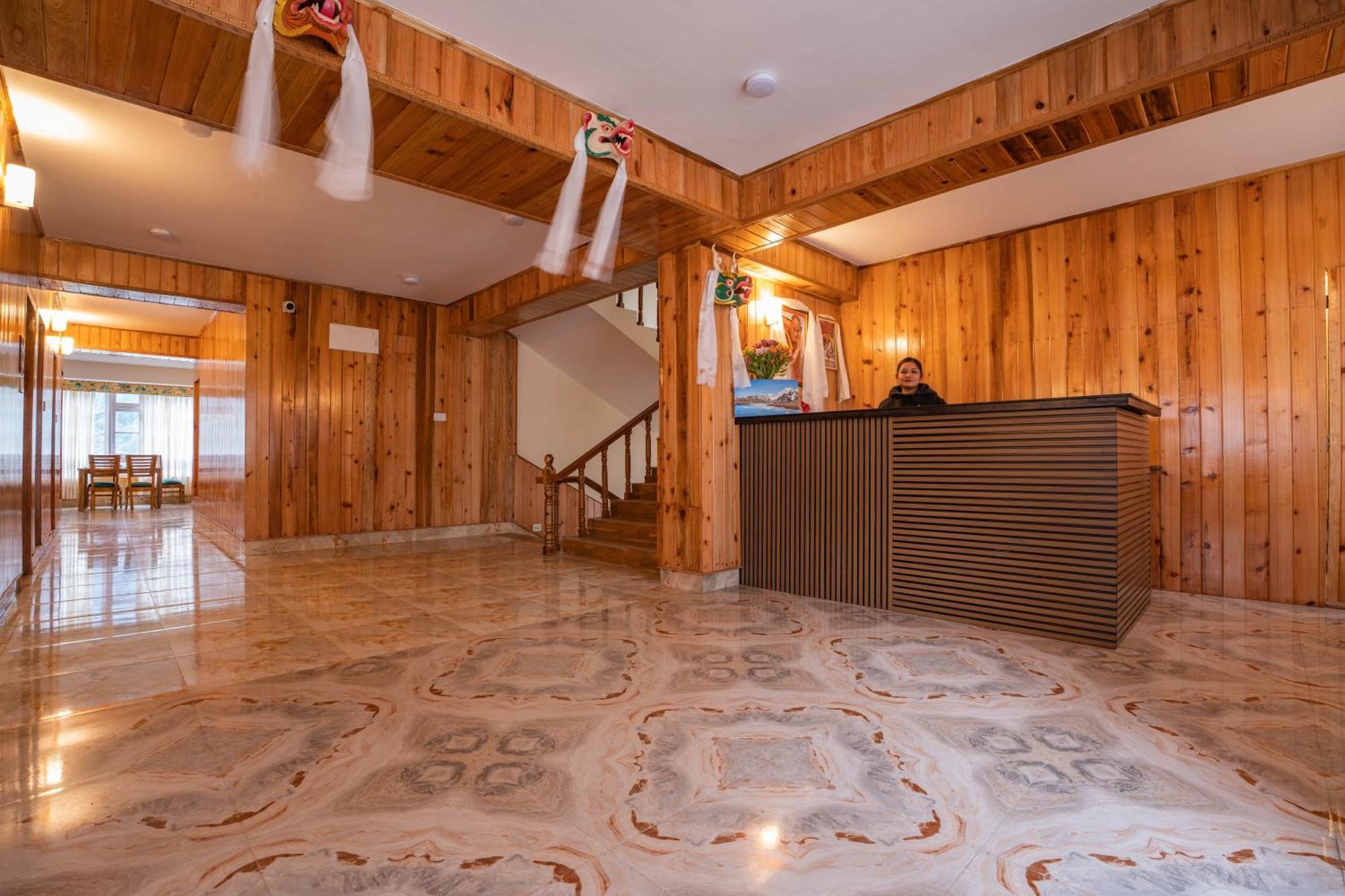 Summit Gangchen Hotel لاتشين المظهر الخارجي الصورة